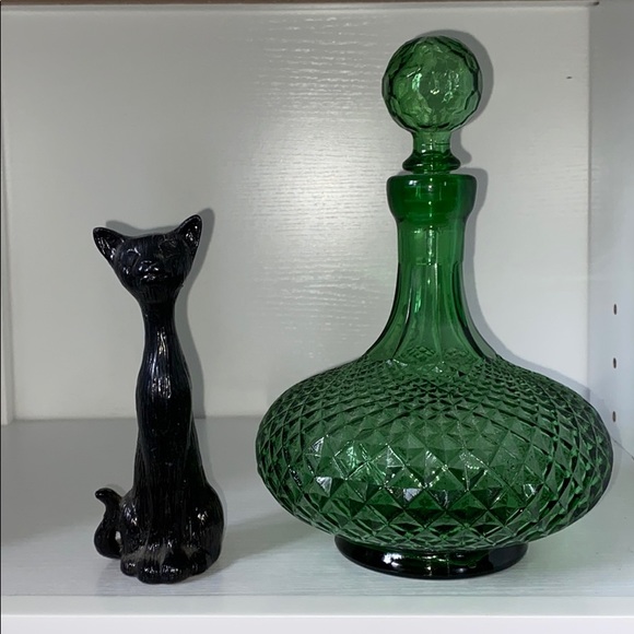 Vintage Emerald Green Genie Decanter - Picture 5 of 8